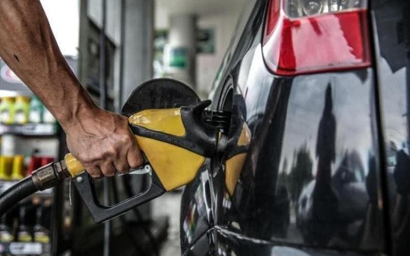  Com alta da gasolina, veja como economizar ao abastecer