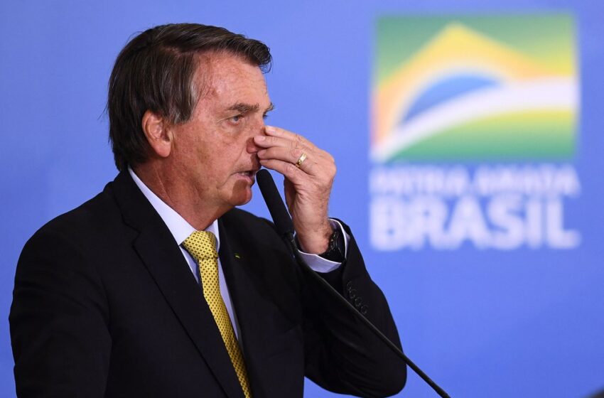  Pela primeira vez, maioria defende abertura de impeachment de Bolsonaro, diz Datafolha